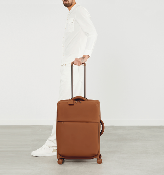 Lost In Berlin Medium trip suitcase 63cm Lost In Berlin Medium trip suitcase 63cm