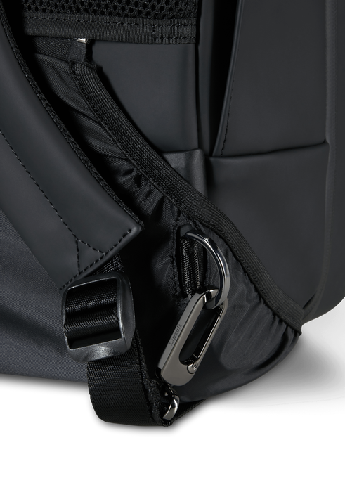 Lipault Lost In Berlin Backpack Pro With Wheels  Black