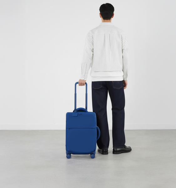 Lost In Berlin Cabin suitcase 55cm