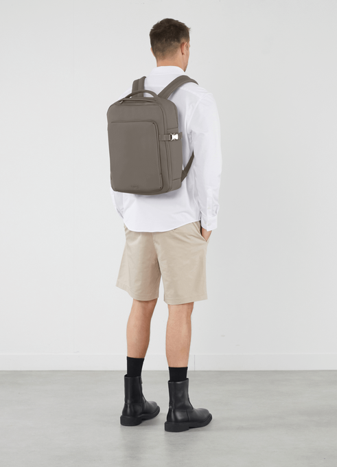 Lipault Lost In Berlin Backpack Pro  Ash Stone Lipault Lost In Berlin Backpack Pro  Ash Stone