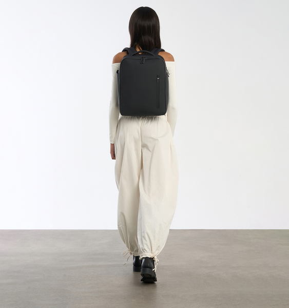 Lost In Berlin Travel Backpack Light 15.6"