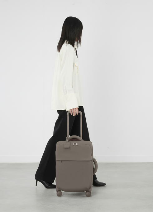 Lipault Lost In Berlin Cabin 2.0 55cm  Ash Stone